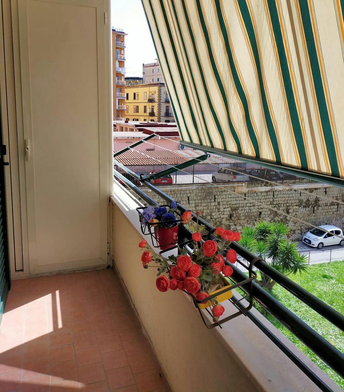 Cozy Apartment for Rent in the Heart of Naples